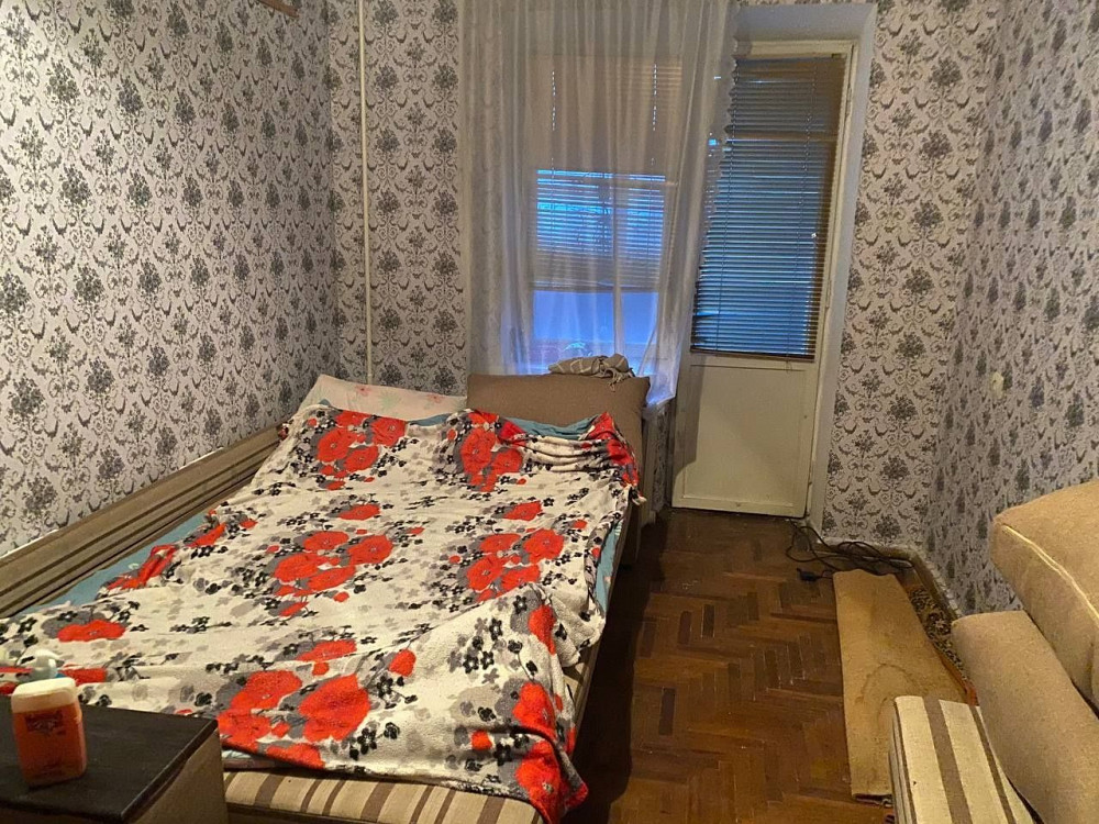 Здається 2 кімнатна квартира, без побутової техніки! Ровно - изображение 1