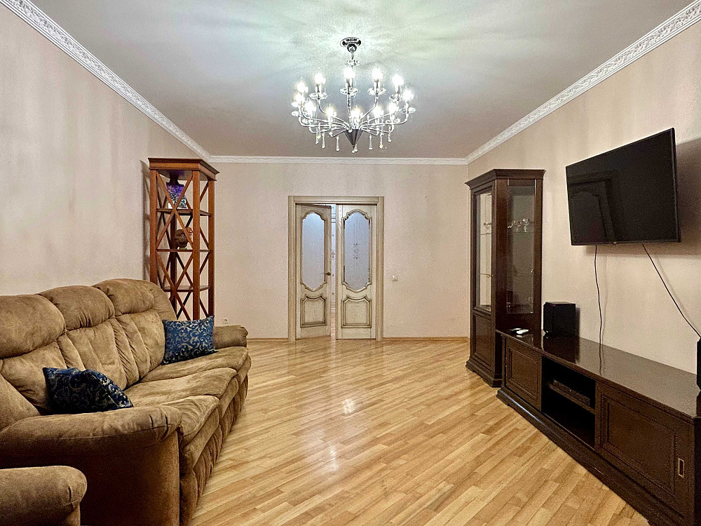 Оренда, вперше 3к квартира 120м2 на 4пов/25 ЖК Голосієво, м.Деміївська Київ - зображення 3