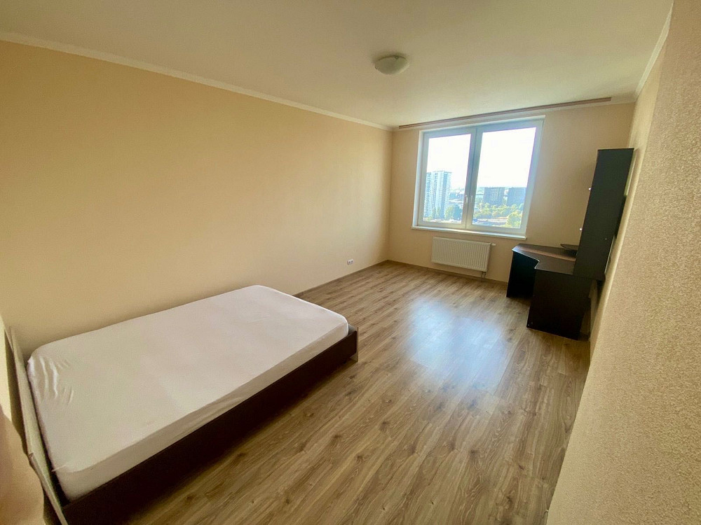 Продаж 1k Глушкова 9Г, ГЕНЕРАТОР на ліфти воду та тепло Киев - изображение 5