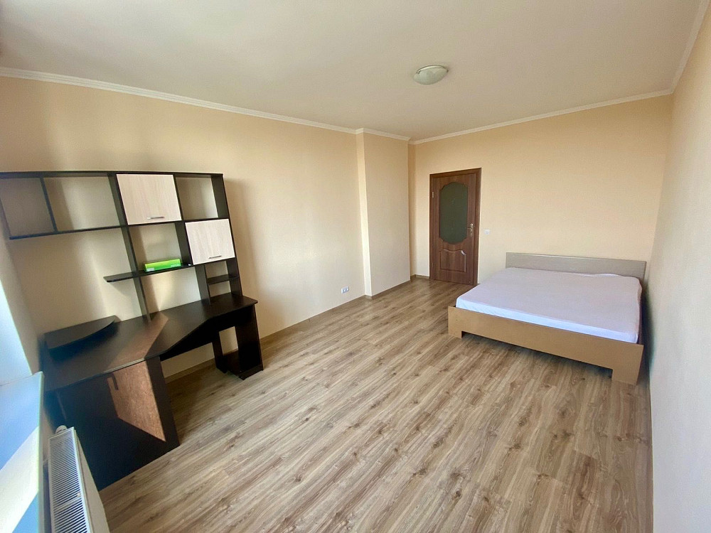 Продаж 1k Глушкова 9Г, ГЕНЕРАТОР на ліфти воду та тепло Киев - изображение 4