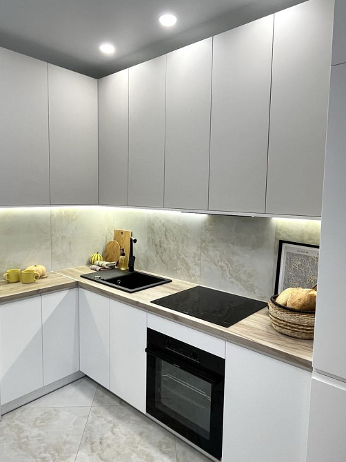 Продам 2-кімнатну (РОЗДІЛЬНІ КІМНАТИ)квартиру в ЖК Нова Англія ВЛАСНИК Киев - изображение 3