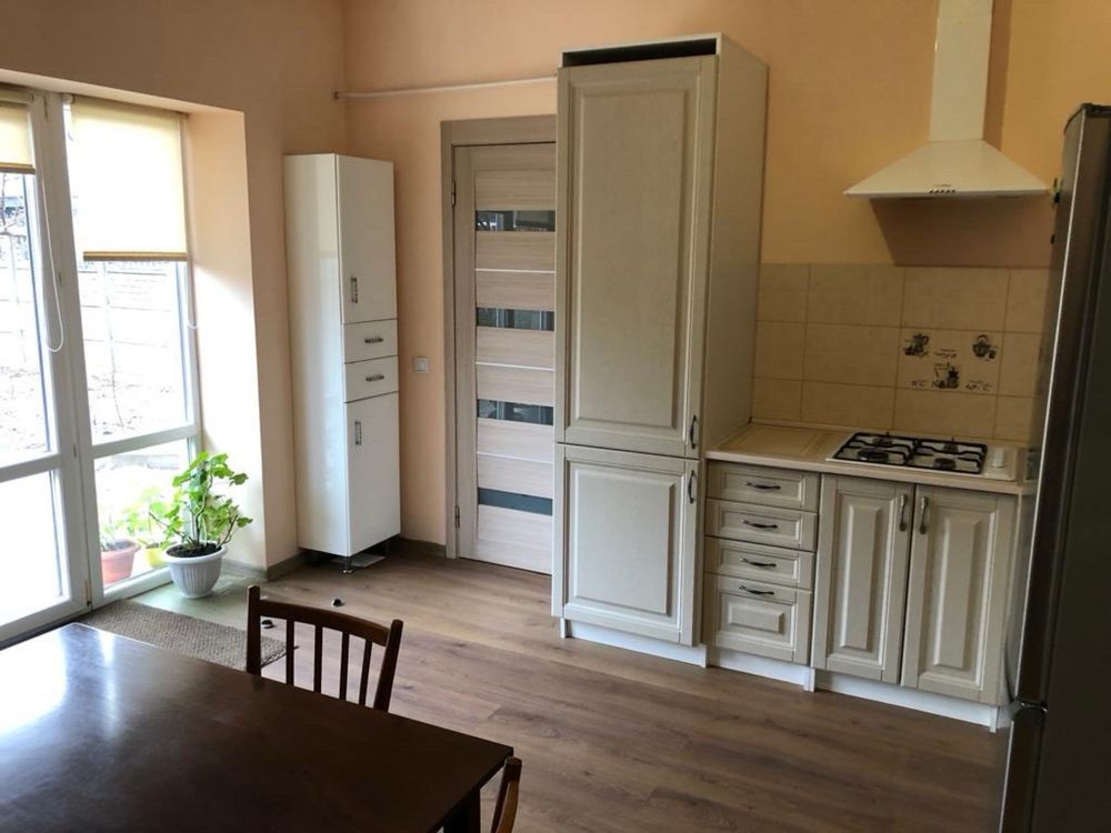 Однокімнатна квартира Київ - зображення 1