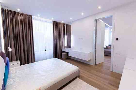 Оренда стильної двокімнатної квартири в ЖК Tetris Hall Ділова2/1 Київ