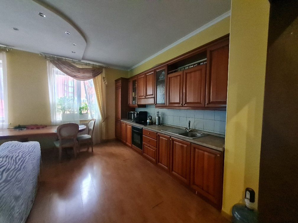 Аренда 3к в центре Дніпро - зображення 1