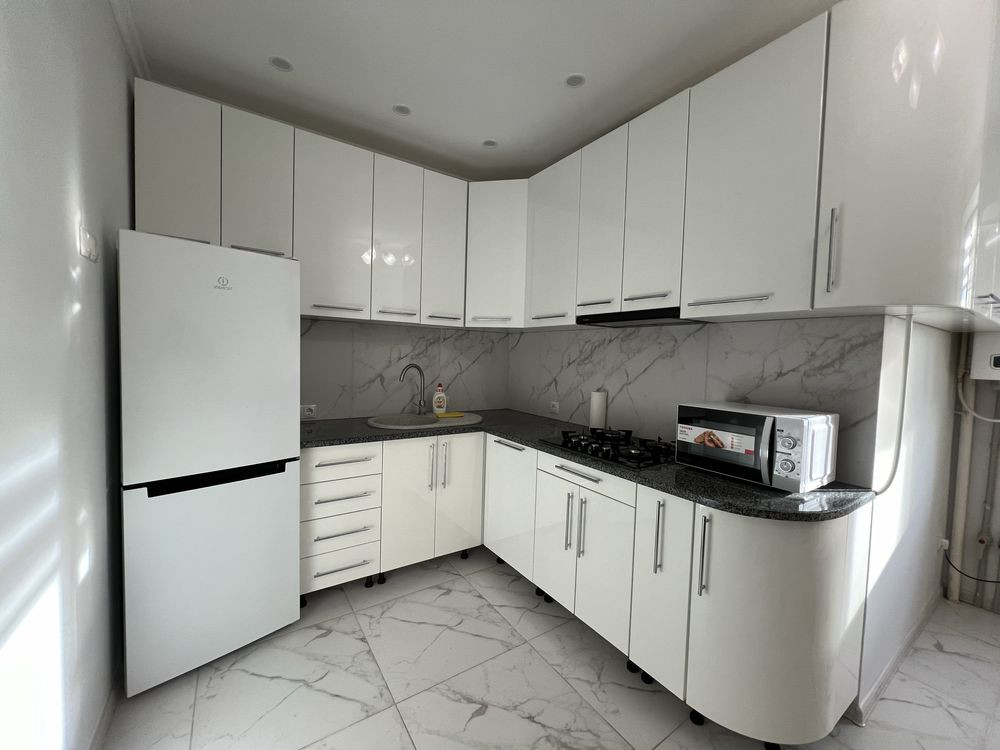 Оренда 1 км укомплектованої квартири. Центр Ивано-Франковск - изображение 4