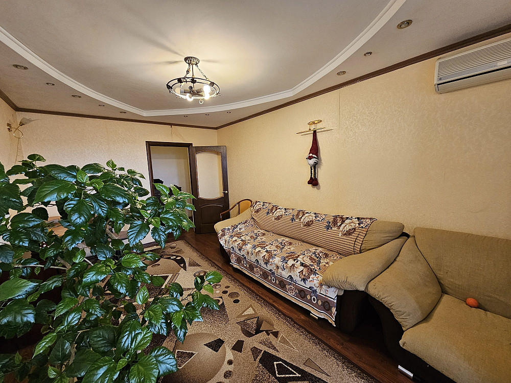 Сдам 3х комнатную кв-ру  на 5м заречном м Кривий Ріг - зображення 1