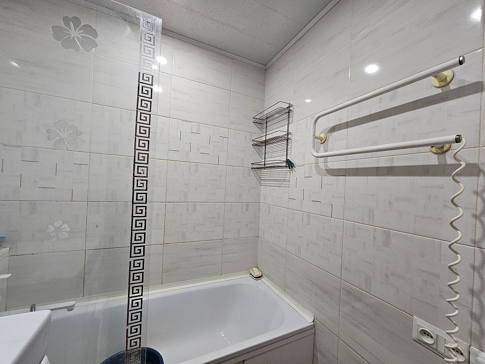 Сдам 3х комнатную кв-ру  на 5м заречном м Кривий Ріг - зображення 5