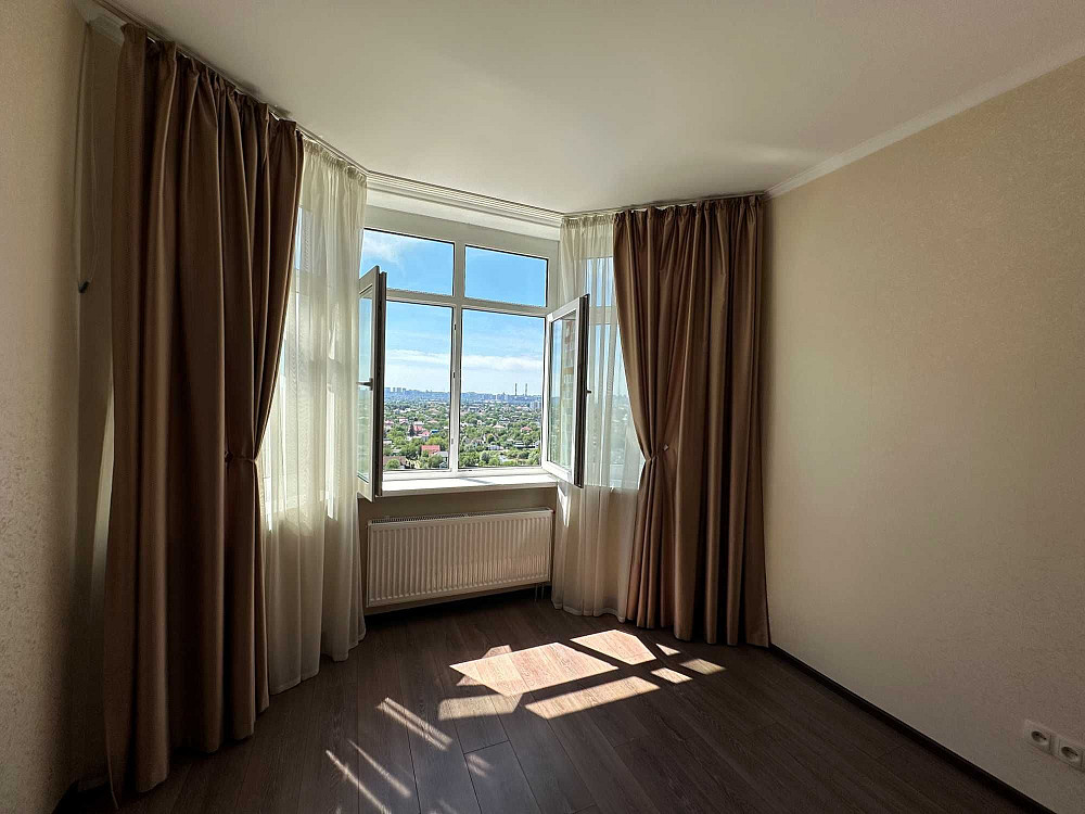 Продаж 2к квартири Чавдар 24. М. Осокорки. Киев - изображение 1