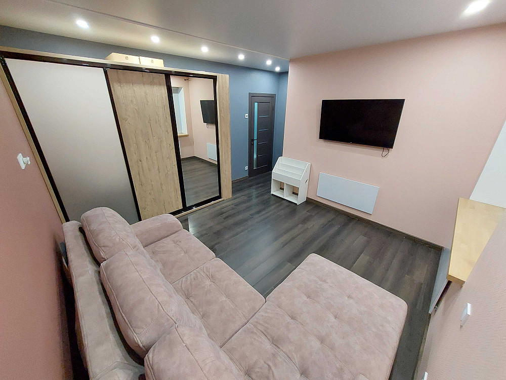 Терміново! Продам  2-кімнатну  видову квартиру з  сучасним ремонтом!!! Сумы - изображение 2