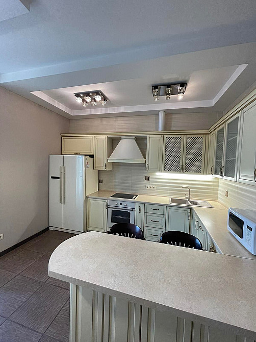 Квартира  с качественным ремонтом и мебелью ! 5я ст. Б. Фонтана . Одесса - изображение 1