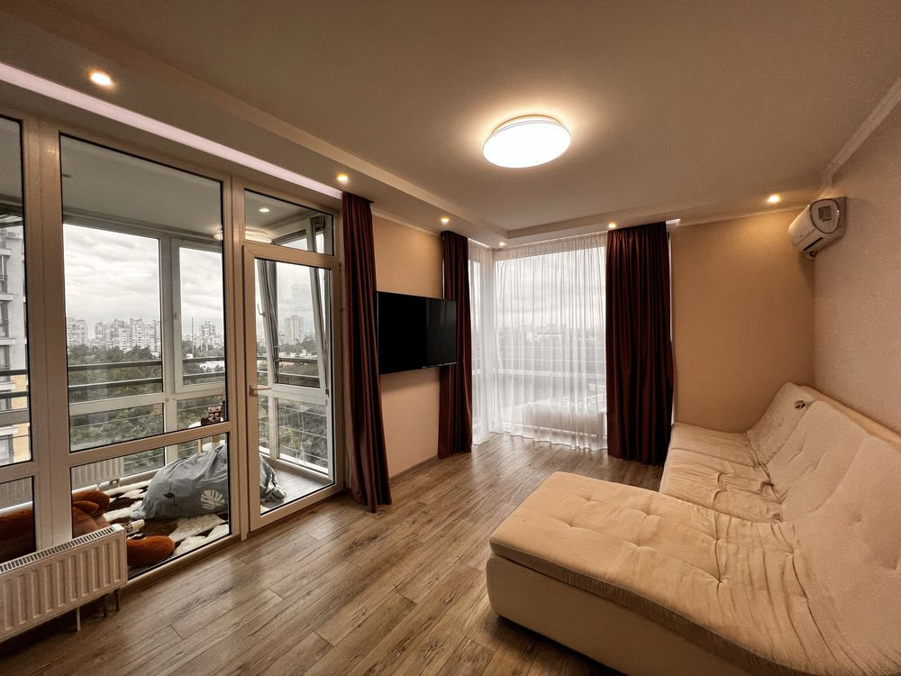 Продам 2кім роздільну квартиру, ЖК Відпочинок, вул. Петрицького 17а Киев - изображение 1