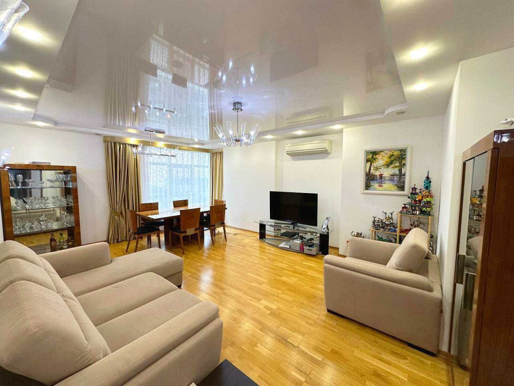 Власник, 3к, Лобановського 4А, 118м2, низький 6 пов, авторский дизайн Киев - изображение 1