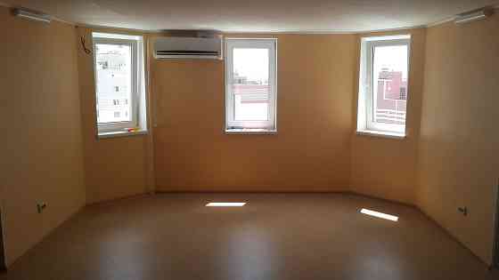 Оренда квартири Позняки, приміщення на Чавдар 13, 80 м2. Генератор Київ