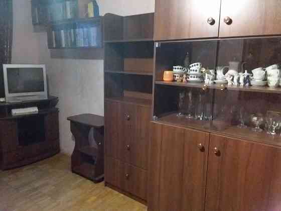 Лісовий  масив. Братиславська 36. Здам охайну 1 кім.кв, Газплита Київ