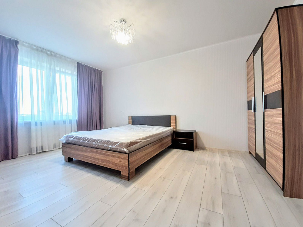 The Lakes, м. Деміївська, 2 кімнатна роздільна, центр Київ - зображення 1