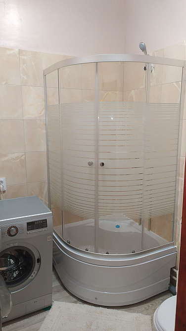 Сдам впервые 1 комнатную квартиру после ремонта рядом метро Харків - зображення 5