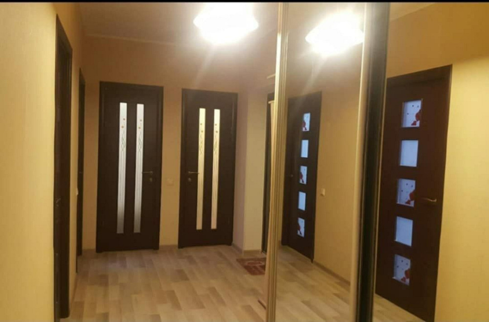 Варшавский двір. Центр міста. Від власника Буча - изображение 3