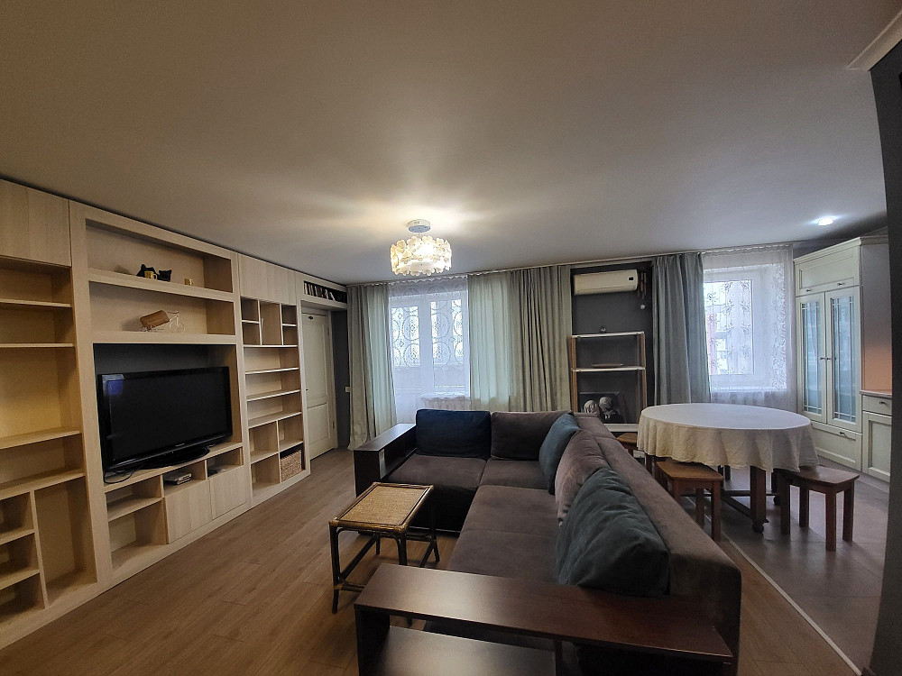 3 комнатная квартира Кирпич Газ Ремонт Мебель Техника Одесса - изображение 1