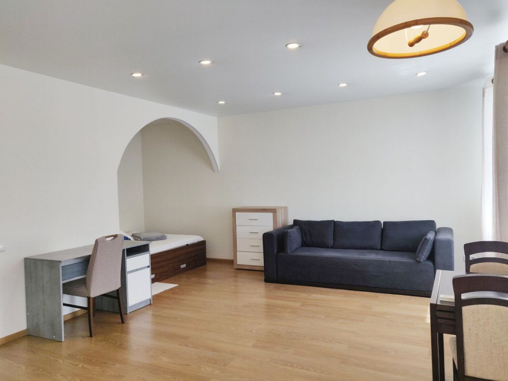 Оренда великої студії жк Садовий, метро Лівобережна, Каховська Киев - изображение 2