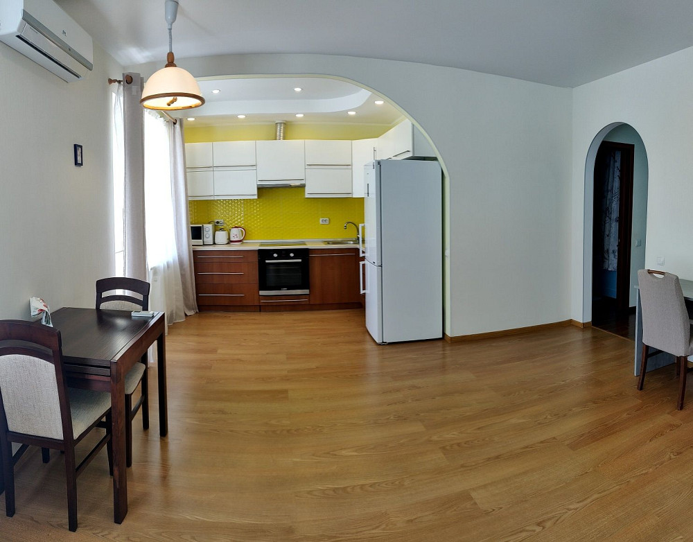 Оренда великої студії жк Садовий, метро Лівобережна, Каховська Киев - изображение 1