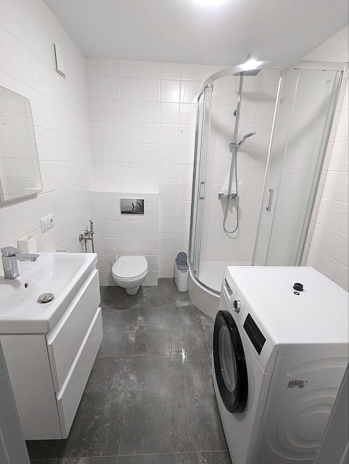 Перша оренда 2х в районі Автовокзалу Рівне - зображення 2