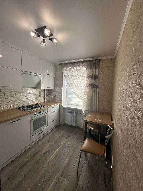 Продам красивую современную 2 к/к  в Соляных, остановка «Плавбассейн» Миколаїв - зображення 3