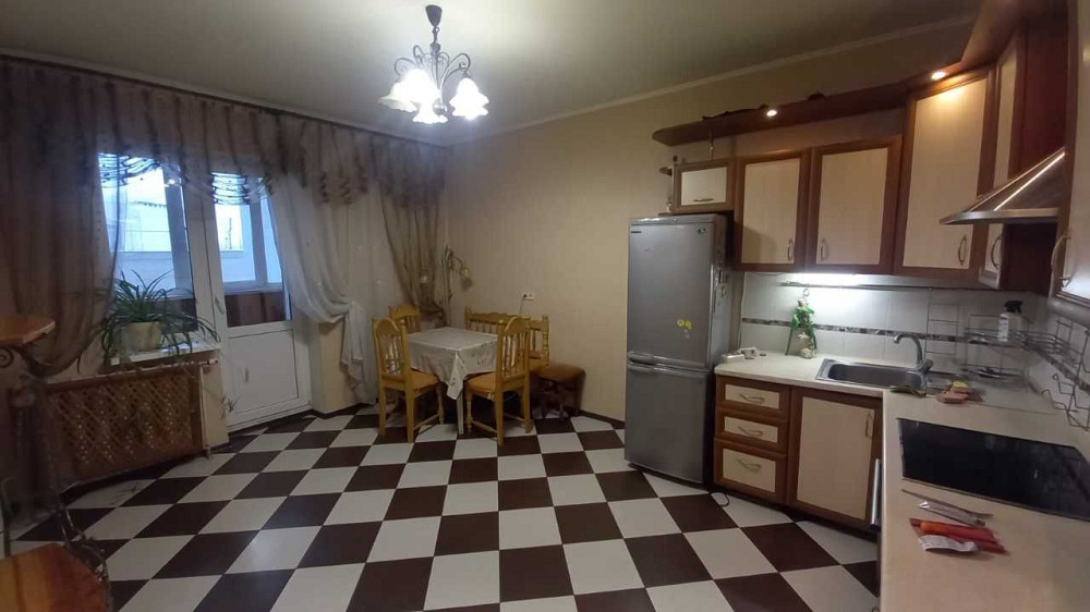 Оренда ПОЗНЯКИ дві окремі кімнати 65м 3-й поверх Киев - изображение 5