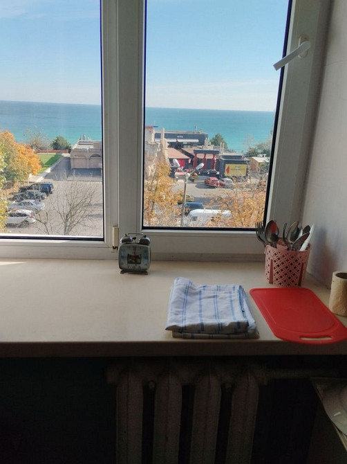 Сдам на доительный срок 2 ком.на Парковой Черноморск - изображение 2