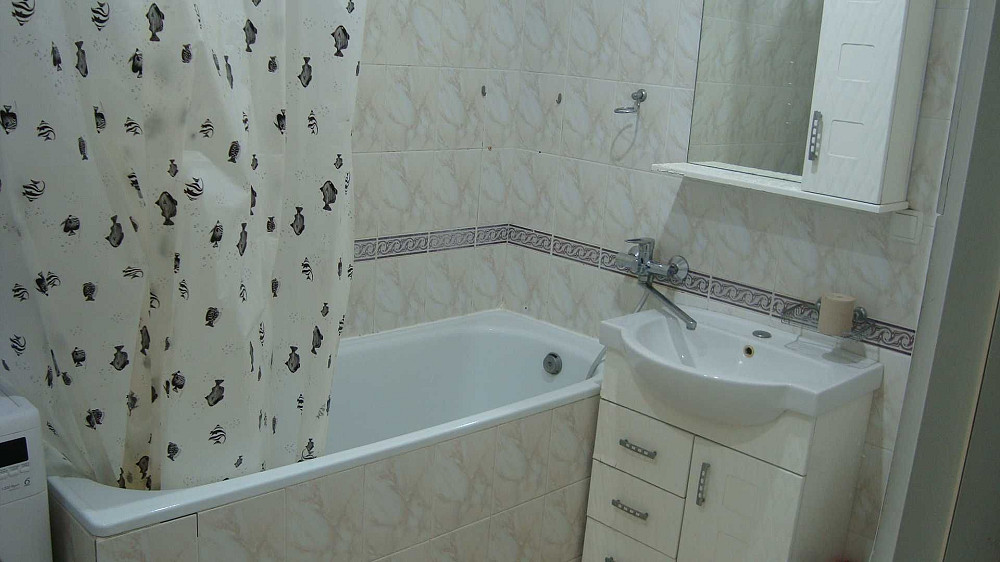 Сдам 2 ком. квартиру 14 школа автономка владелец Умань - зображення 1