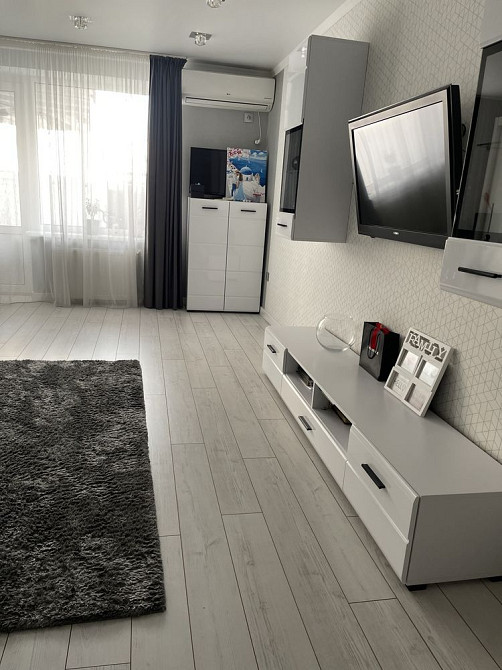 3 кімнатна квартира новобудова з меблями та технікою Горішні Плавні - зображення 4