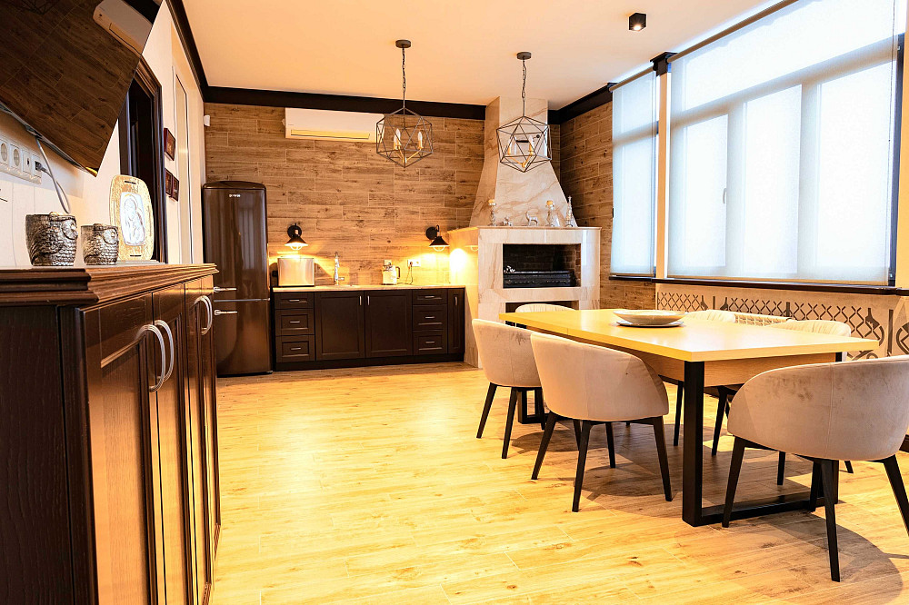 Продаж розкішної 3-к квартири з терасою та ремонтом вул.Під Голоском. Львів - зображення 1