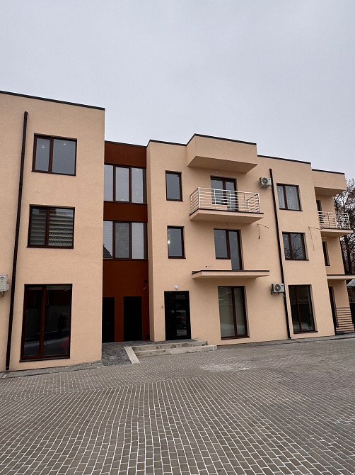 Продаж 1 - кімнатної квартири, найкращий район міста Ровно - изображение 2