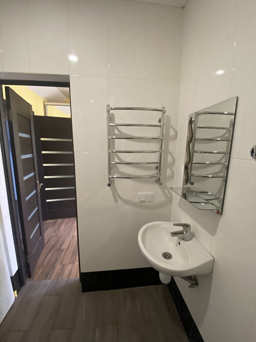 Центр Бучі! Простора квартира на мансарді (5 поверх) Буча - изображение 5