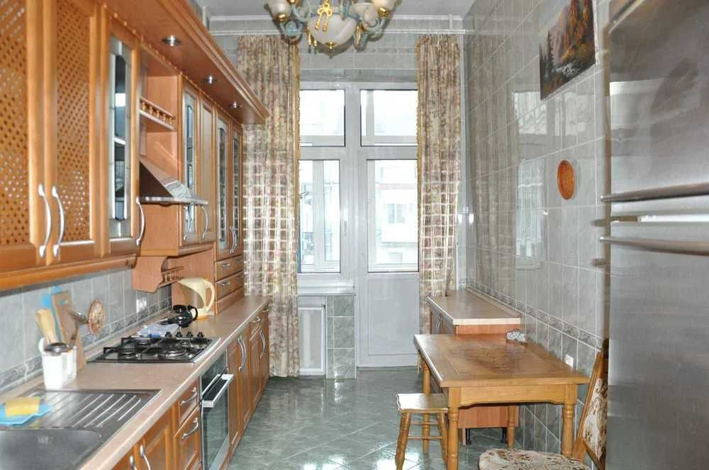 Аренда 3к квартиры ул. Артема 40 м. Лукьяновская/Центр Киев - изображение 2