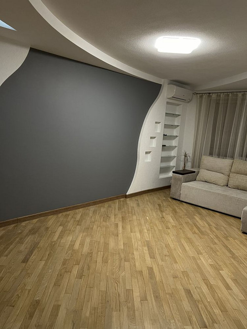 Продам двухкомнатную  квартиру на Салтовке 602м/р,свет есть всегда Кулиничі - зображення 1