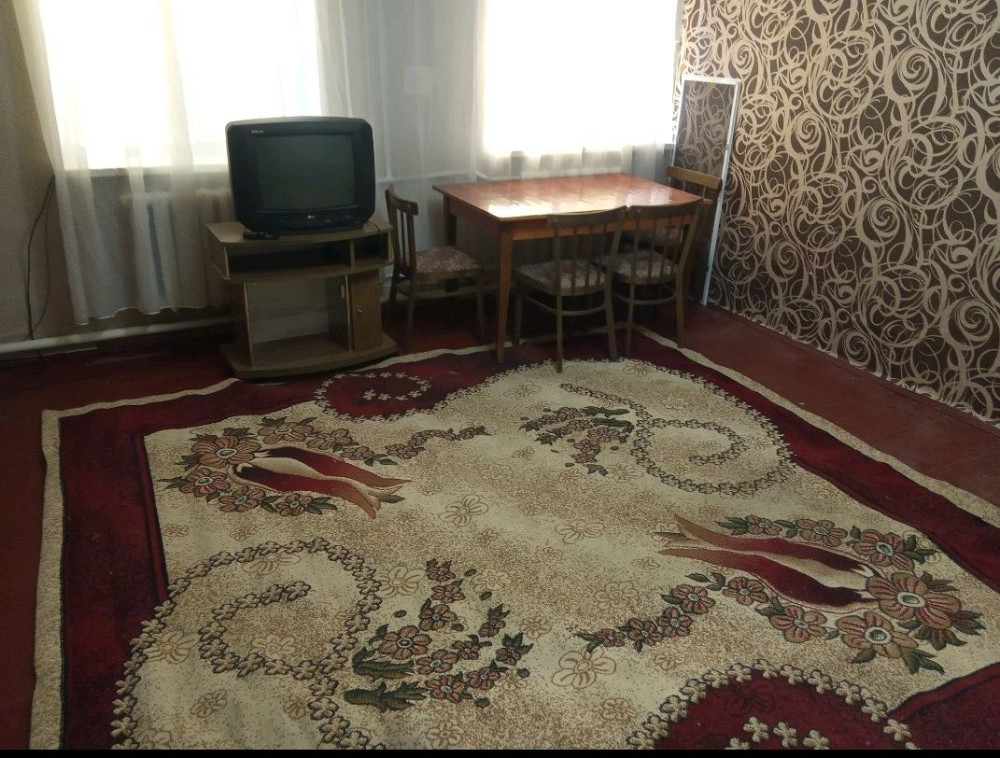 Здам 1 кімнатну прекрасну світлу квартиру вул.Сосновського, 40 Коростень - изображение 1