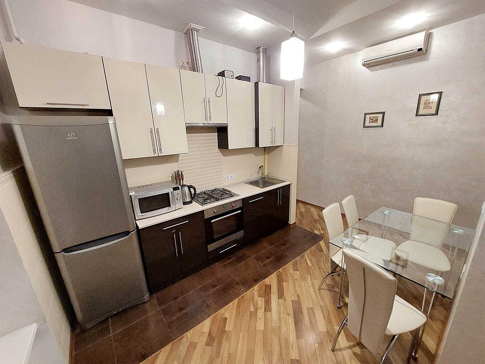 Оренда 3кв. Центр вул. Ф. Листа, ремонт, 90м Львів - зображення 2