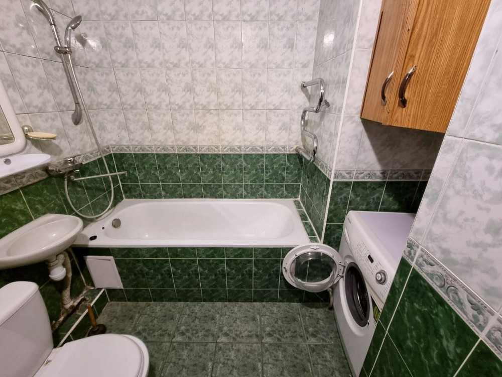 Печерськ 2 окремі 7 хв до метро Звіринецька Бойчука 13 вулиця Київ - зображення 3