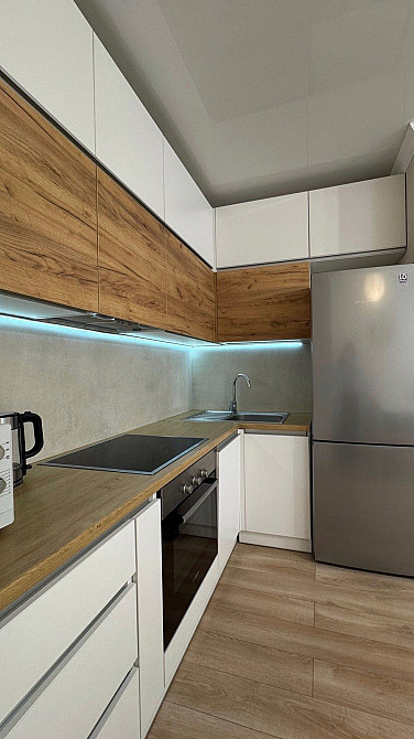 На 2этаже в Файна Таун оборудованая 1к с лоджией Киев - изображение 7