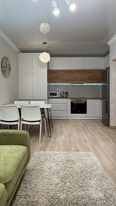 На 2этаже в Файна Таун оборудованая 1к с лоджией Киев - изображение 6