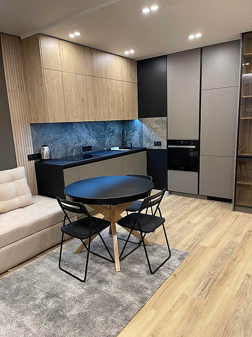 Оренда днокімнатної квартира в ЖК Барселона на вул. Замарстинівська Львів - зображення 1