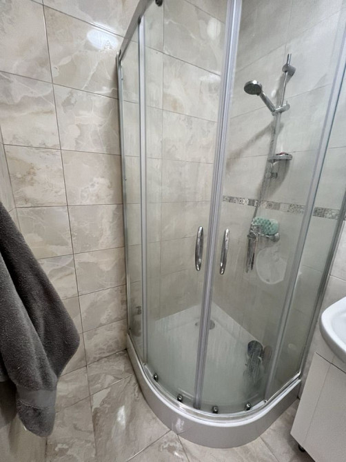 Здається в оренду гарна студія в новобудові Ужгород - зображення 7