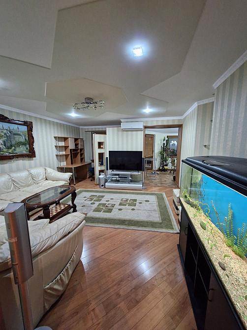 Здам круту двохкімнатну квартиру в центрі міста Кам`янець-Подільський - зображення 1