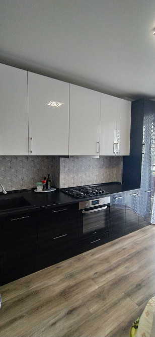 Продаю 2 ком.кв. ев Соляные  АВТОНОМНОЕ ОТОПЛЕНИЕ Николаев - изображение 2