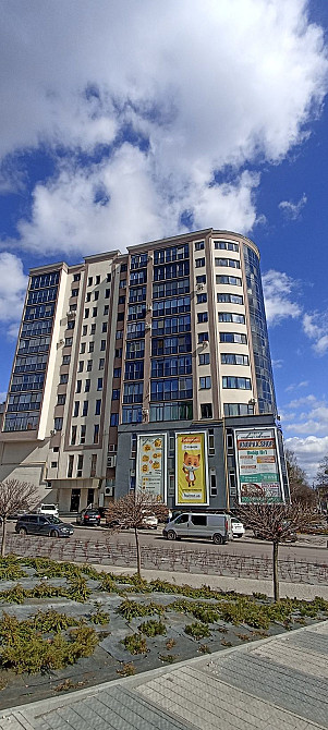 Продаю 2 кімнатну квартиру в новобудові в ЖК Арена р-н Автовокзалу Рівне - зображення 1