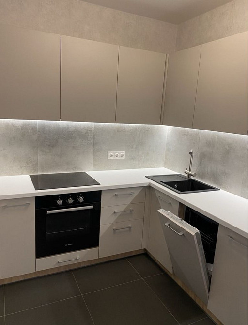 Сдам 1 ком квартиру Славутич ЖК Севен Днепровская Набережная Київ - зображення 1