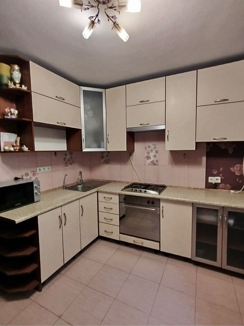 2к! 51 кв.м! р-н 21 школи! Ремонт + меблі! Луцк - изображение 3