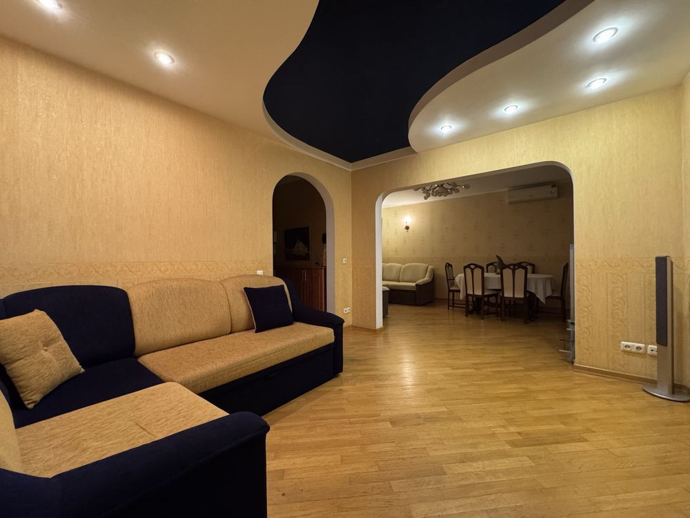 Продаж просторої 4-х квмнтаної квартири, 107,3м² вул.Вишняківська 13Б Киев - изображение 7