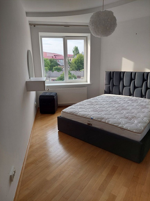 Продається від власкика 2к квартира у ценрі міста Коломия - зображення 6