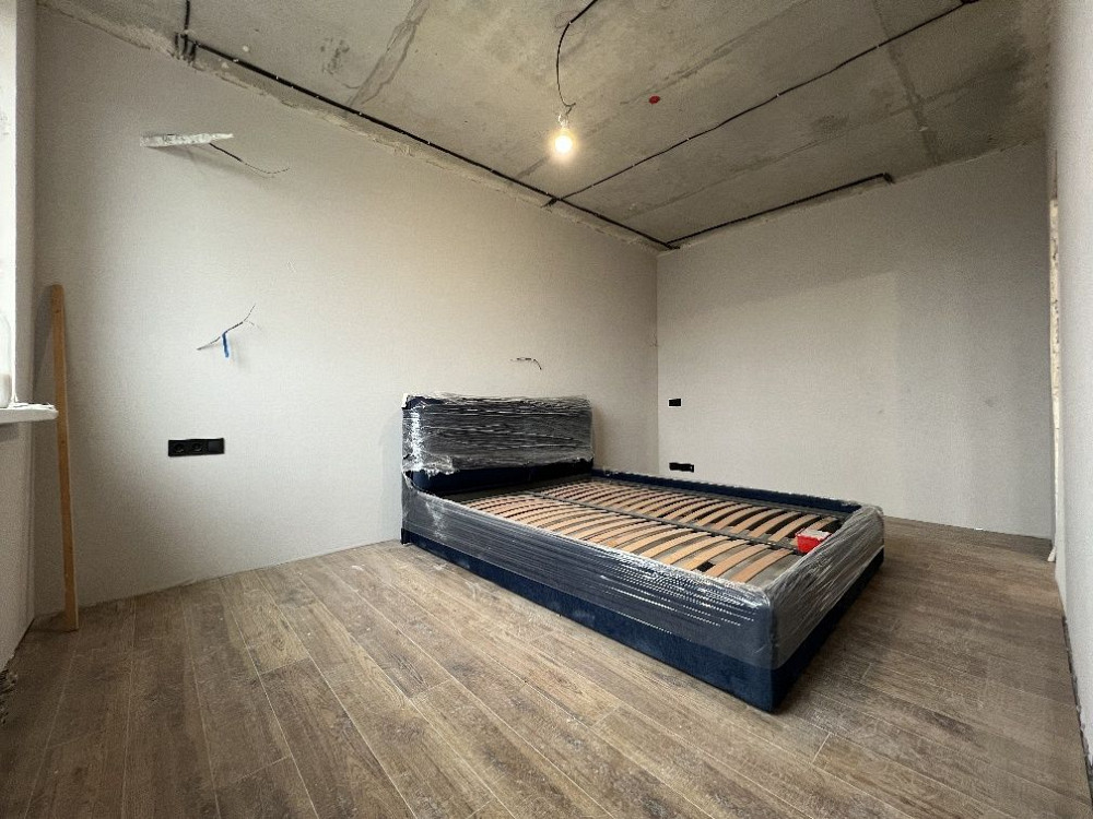 ЖК Варшавський, 1 кімнатна з ремонтом, 6 пов, 46м2, Крістерів 18/6 Киев - изображение 1